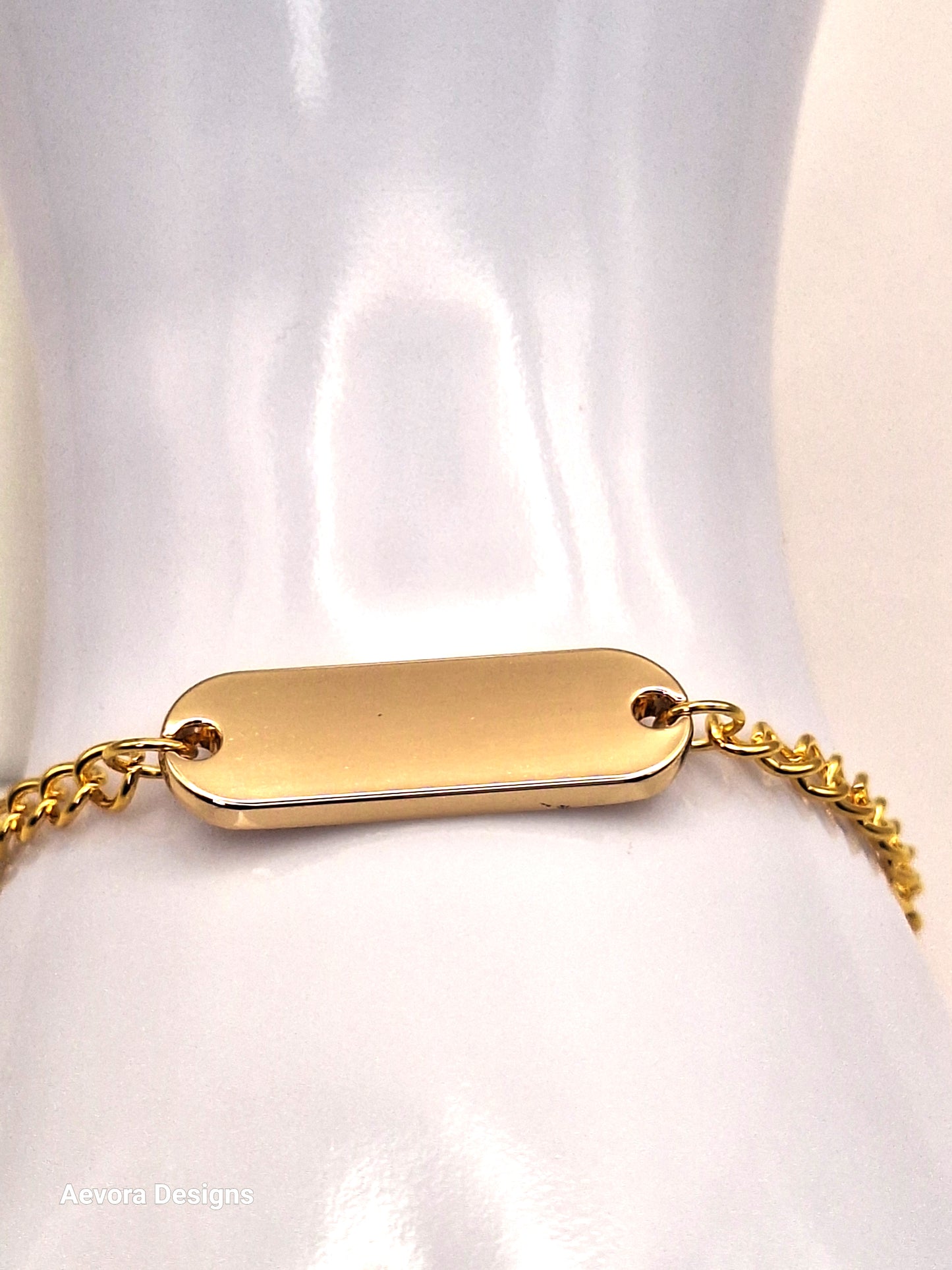 Gold-Plated one word  bracelet