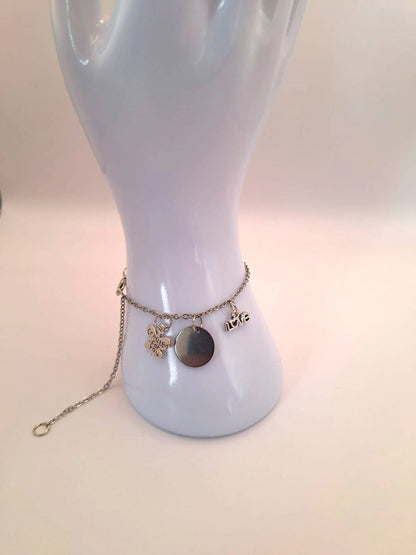 Customized Family Gift Bracelet Circle of Love With Random charms