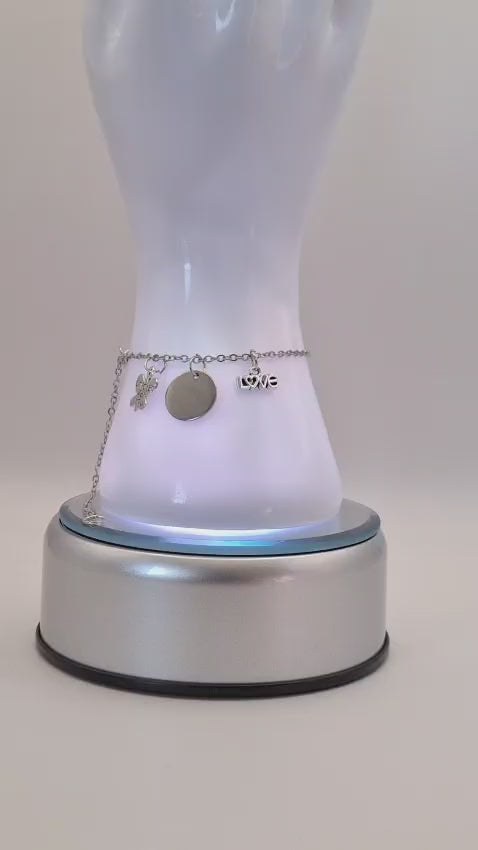 Customized Family Gift Bracelet Circle of Love With Random charms